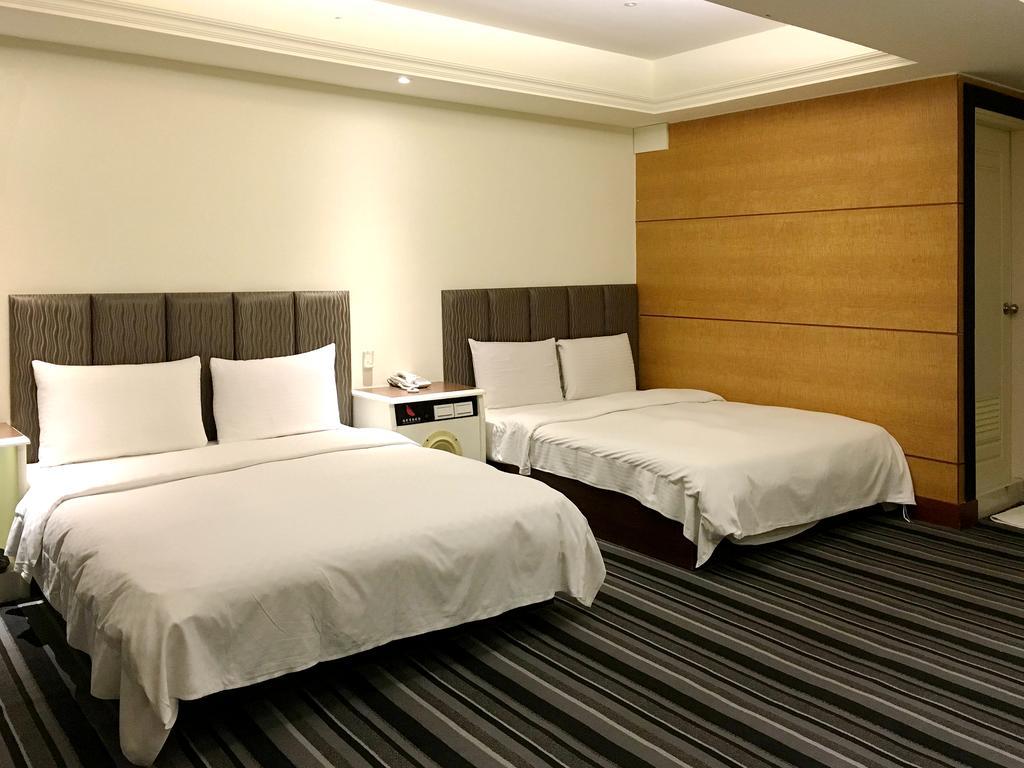 Zaw Jung Business Hotel Taizhong Zewnętrze zdjęcie