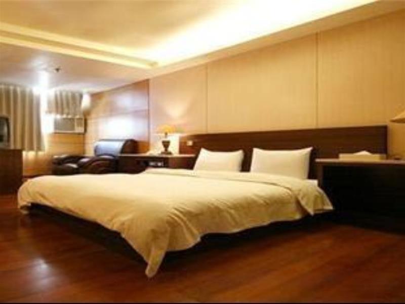 Zaw Jung Business Hotel Taizhong Zewnętrze zdjęcie